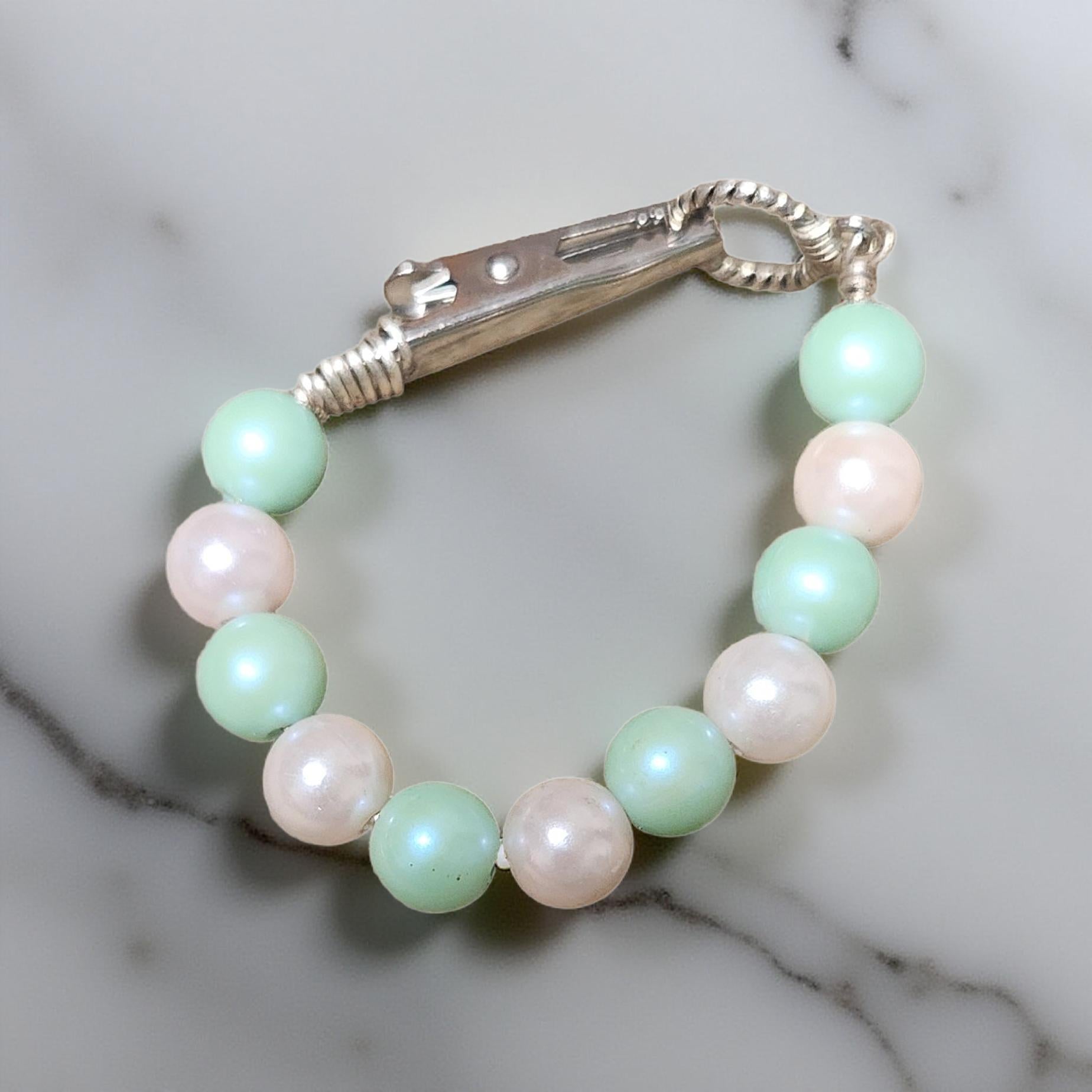 Modern Metal Clasp Bracelet – Stylish Accent - Cypress & Sage - Vermilion
